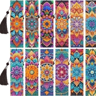 12 bogmærker med Mandala motiver I 19,5 x 5,5 cm.